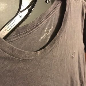American eagle gray t shirt